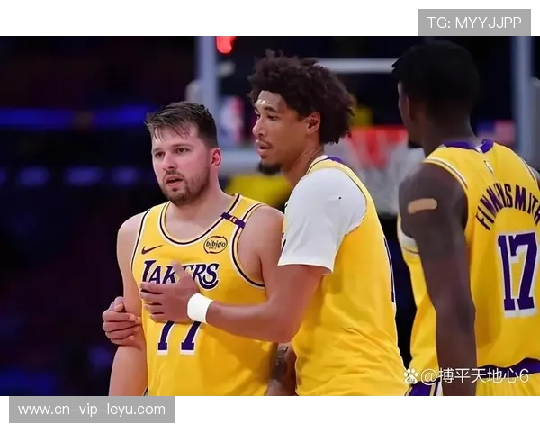 太阳队6战5胜状态回暖！排名飙升西部前列引爆球迷热情